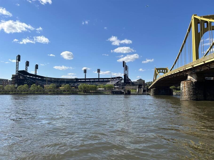 Sprawling Stadium Views Wonderful Location 24-7 Parking Gym Lounge Pittsburgh Kültér fotó